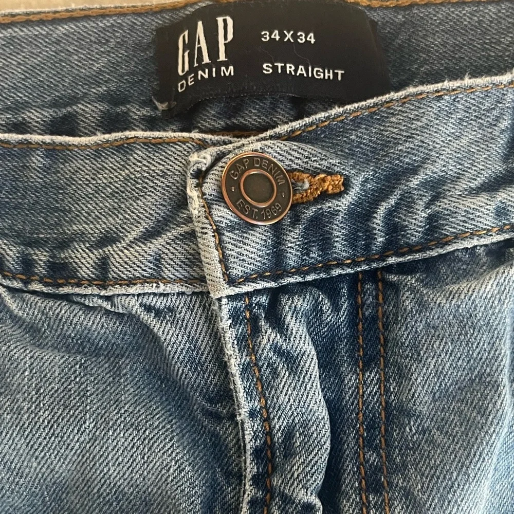 GAP  Relaxed Straight Leg Jeans | Light Wash